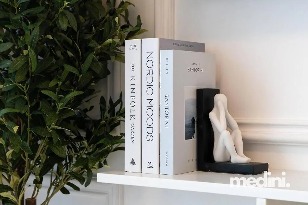 Studio In Bloom Height - Jvc - Dubai Apartment